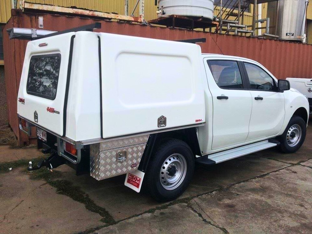 Trayback Canopies