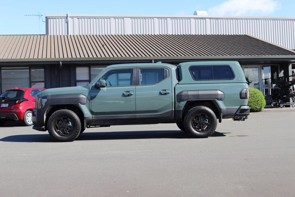 3XM Crown Canopy to suit KIA Tasman