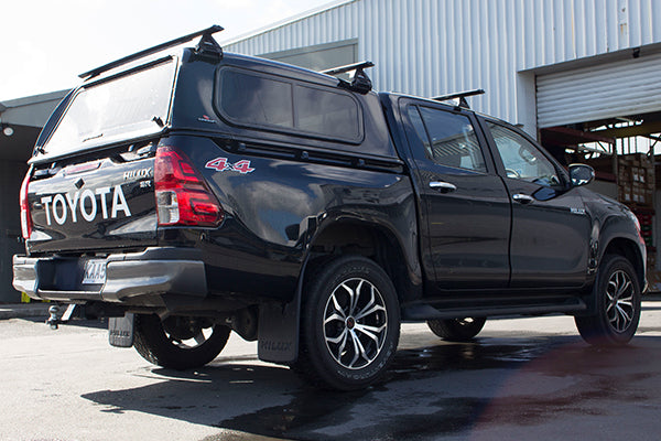 Crown canopy with sliding windows to suit toyota hilux sr 15 dual cab