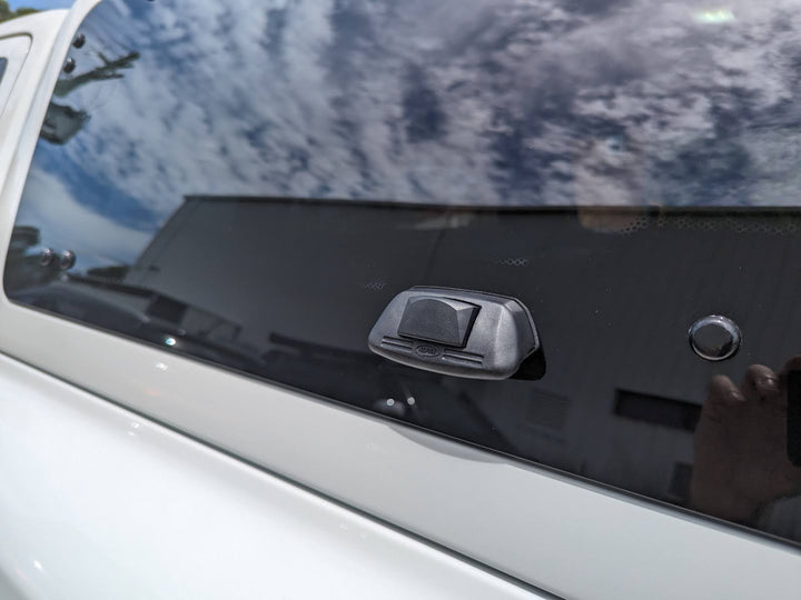 Alpha GSX Canopy - Lift Up Windows with Remote Locking to suit LDV T60+ Short Tub