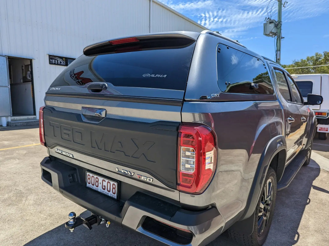 alpha-canopy-gsx-lift-up-window-to-suit-ford-ranger-22-dual-cab-copy