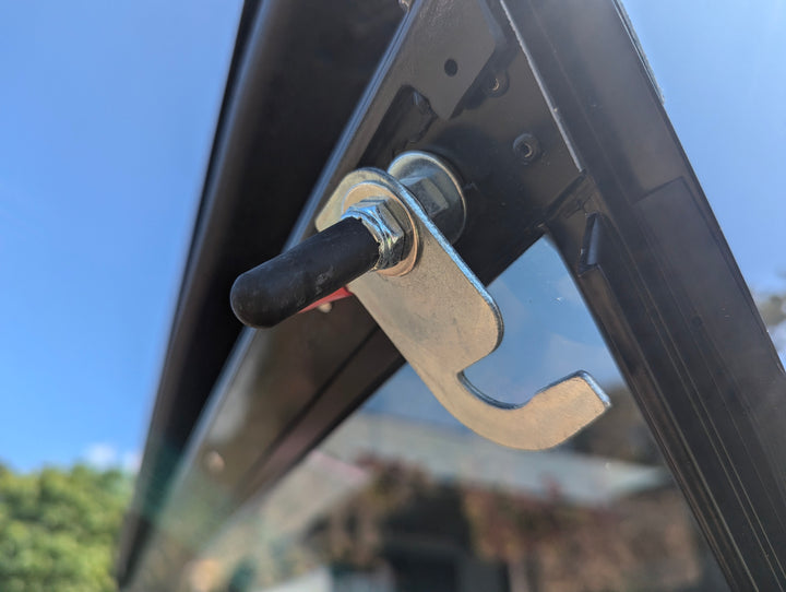Crown Canopy with Lift Up Windows to suit Toyota Hilux SR 15+ (Dual Cab)