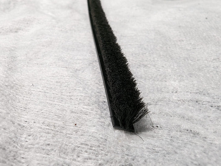 Sliding Window Seal, P591 Wiper Blade (per metre)