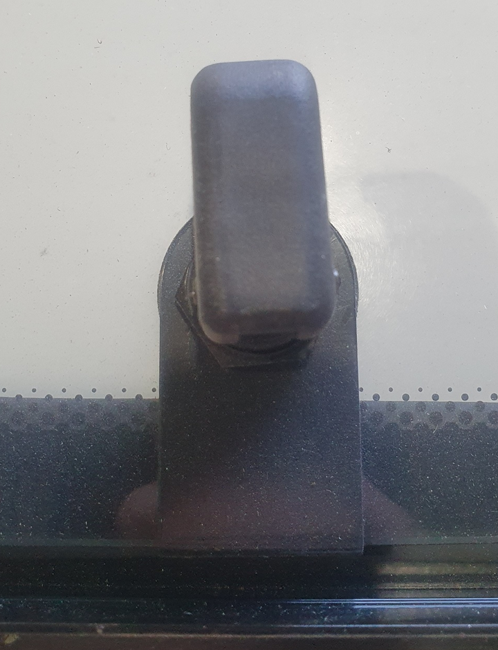 cme-trade-pro-front-fold-down-window-latches