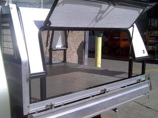 3XM Tradesman Series canopy with Sliding windows in the Lift Up doors to suit any Extra Cab tray