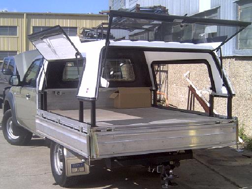 3XM Tradesman Series canopy with Sliding windows in the Lift Up doors to suit any Extra Cab tray
